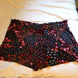 Torrid floral shorts